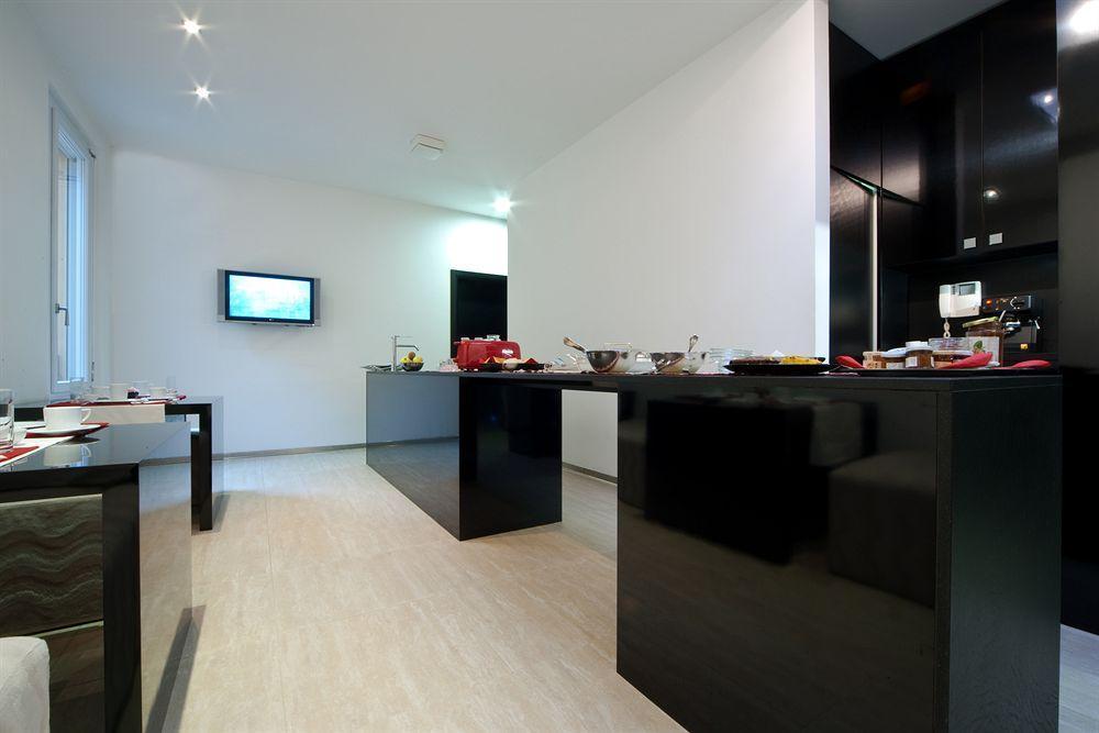 Mua Boutique Bologna Bed & Breakfast Екстериор снимка